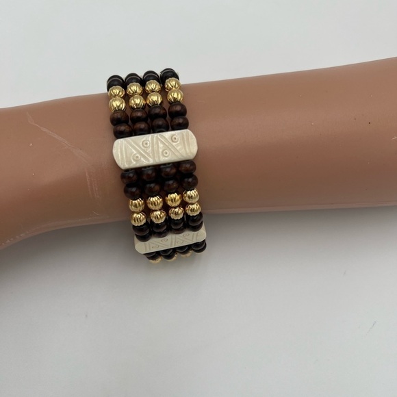 Multi-Layer Beaded Stretchable Statement Bracelets NWT - Picture 9 of 10